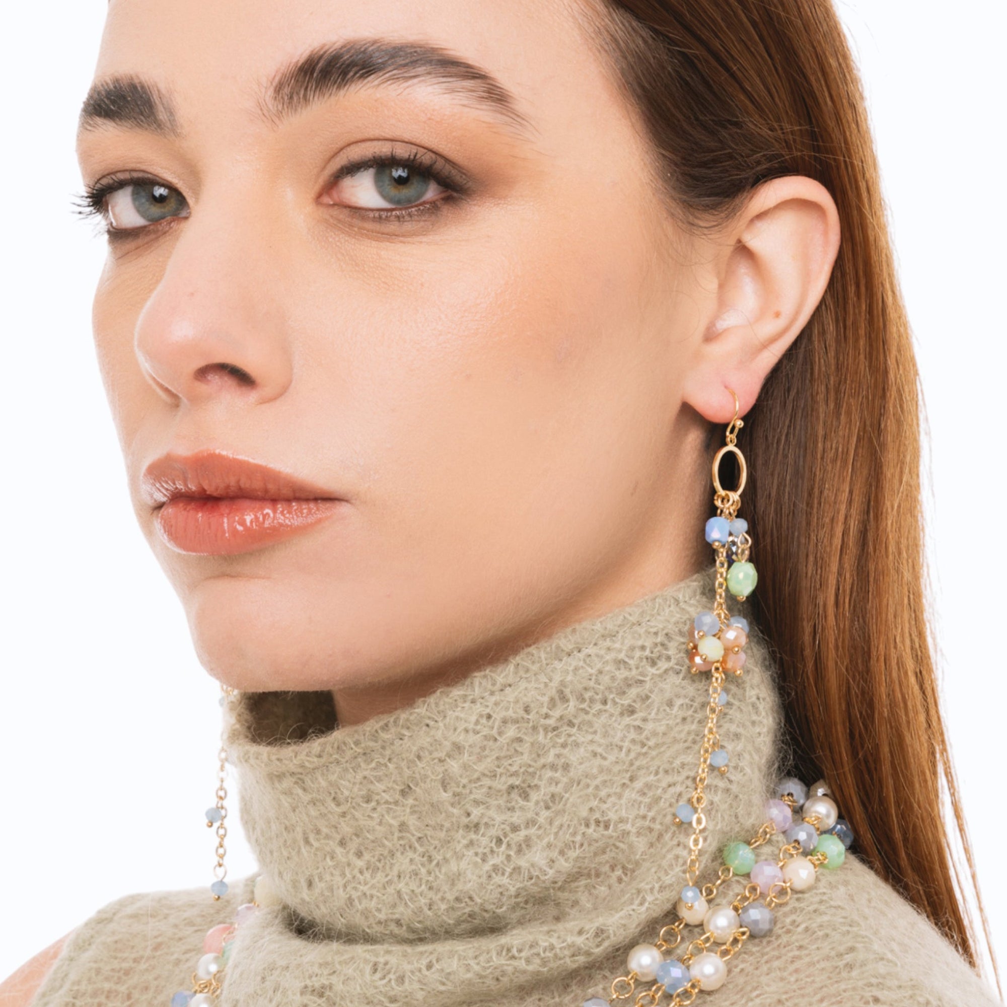 Orecchini pendenti a catena con pietre in vetro multicolore - Mya Accessories