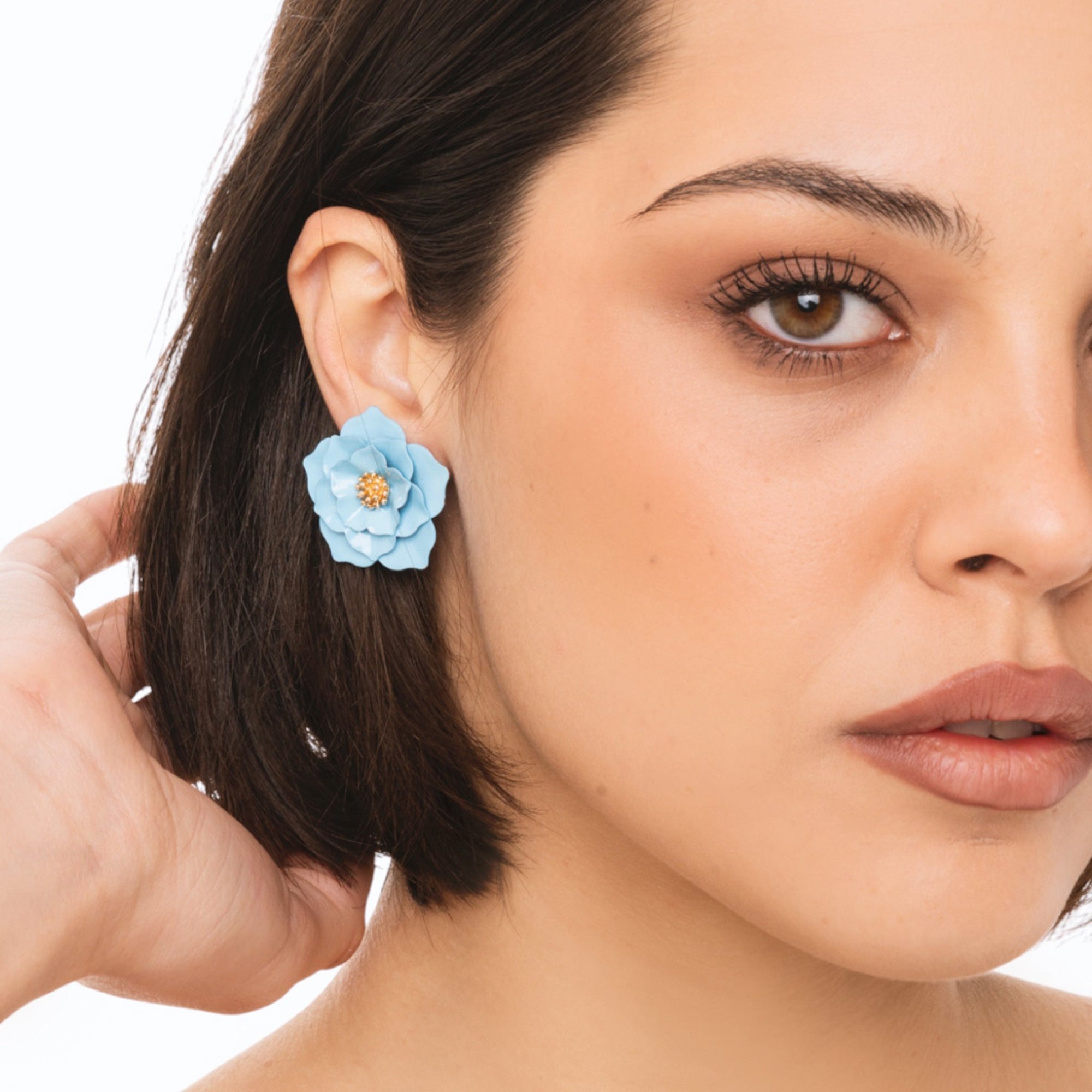 Orecchini a clip in metallo con design a rosa celeste - Mya Accessories