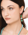 Orecchini in metallo pendenti con tre pietre dure tono verde - Mya Accessories
