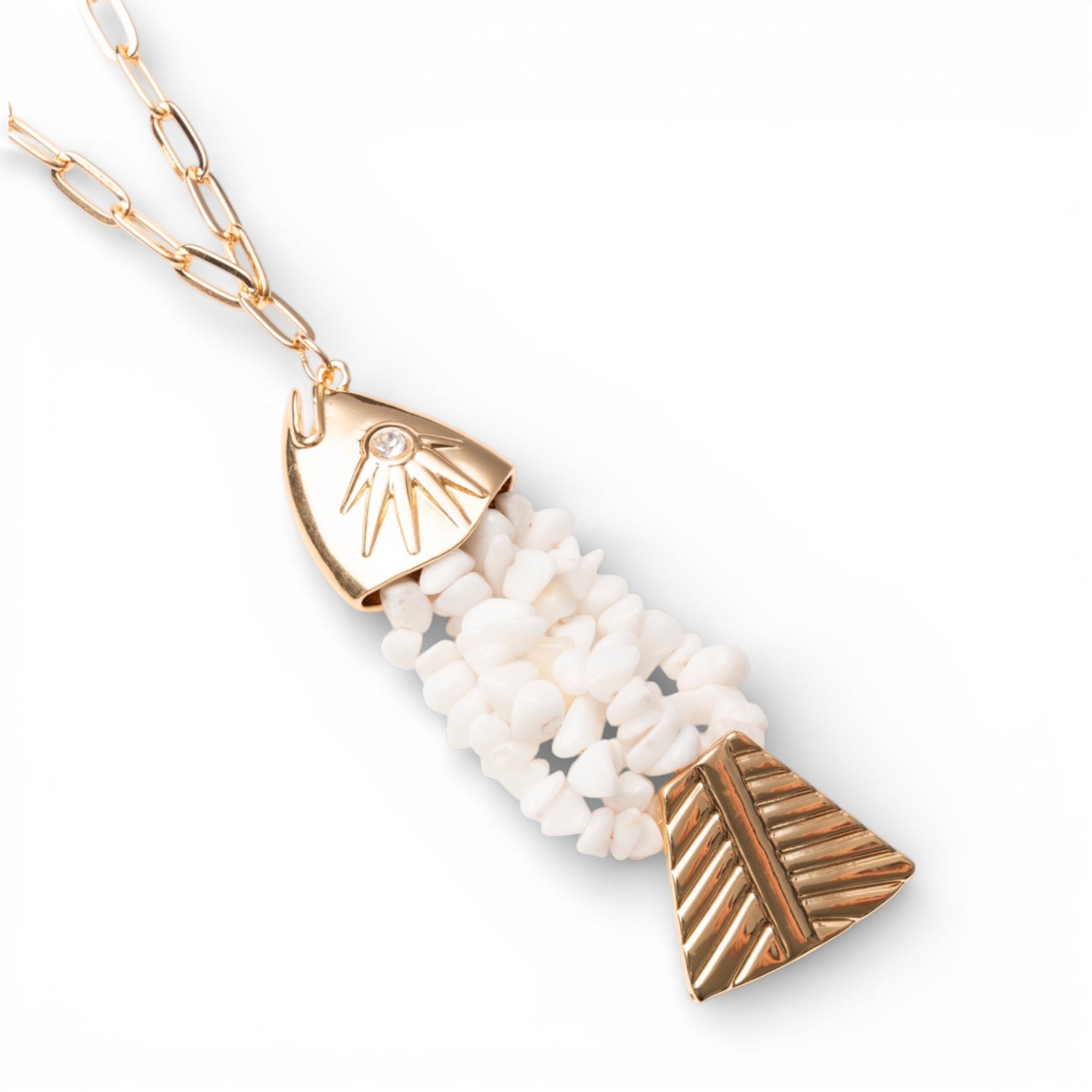 Collana lunga a catena con pendente a pesciolino ricoperto di conchiglie bianche - Mya Accessories