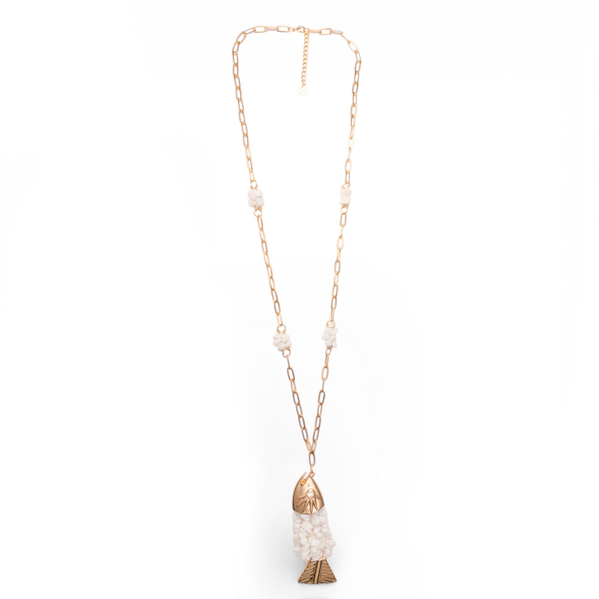 Collana lunga a catena con pendente a pesciolino ricoperto di conchiglie bianche - Mya Accessories
