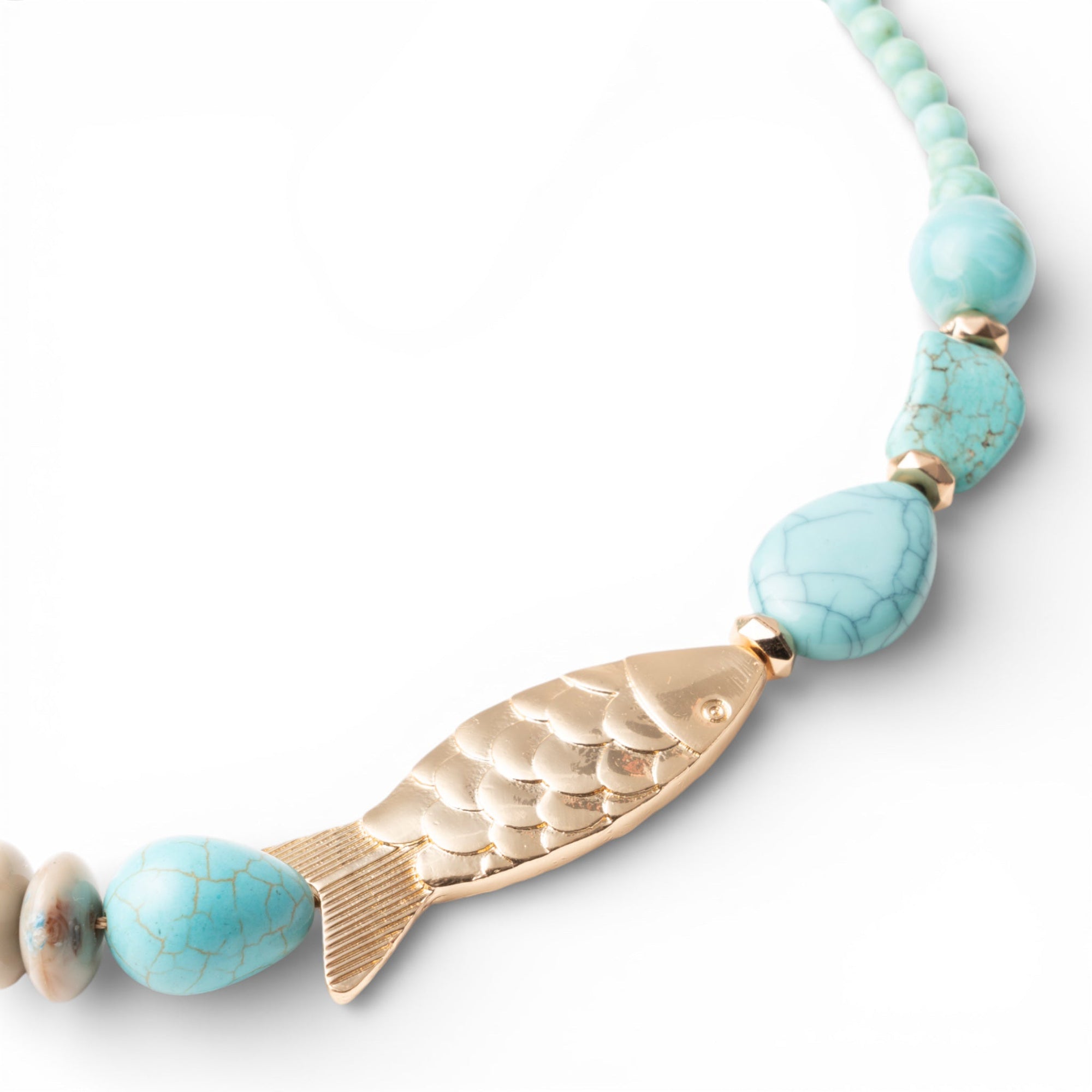 Collana girocollo con pietre in acrilico turchese e pesciolino in metallo - Mya Accessories
