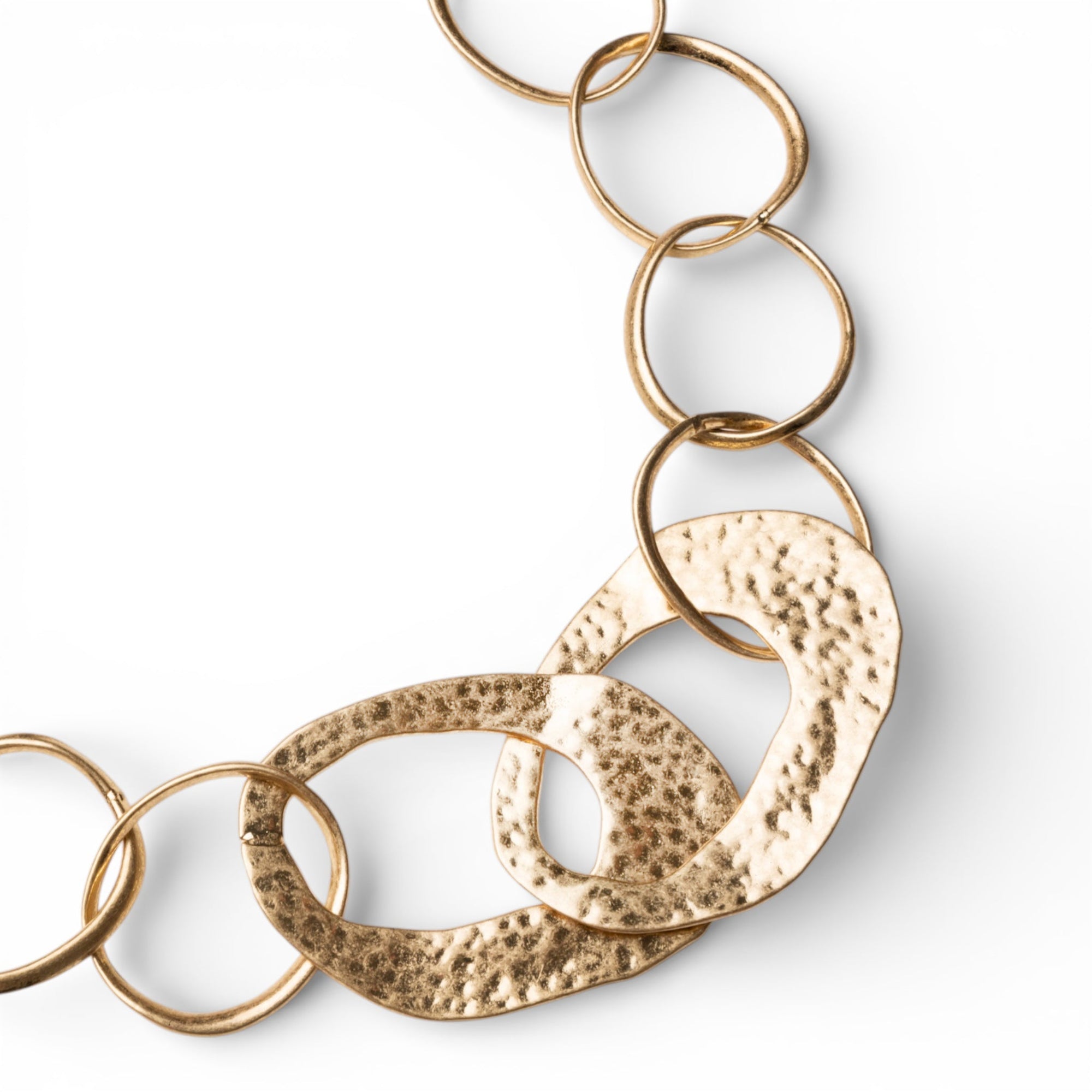 Collana lunga a catena grossa martellata in metallo antichizzato - Mya Accessories