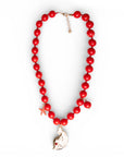 Collana lunga con sfere rosse in acrilico e pendente pesciolino in metallo - Mya Accessories