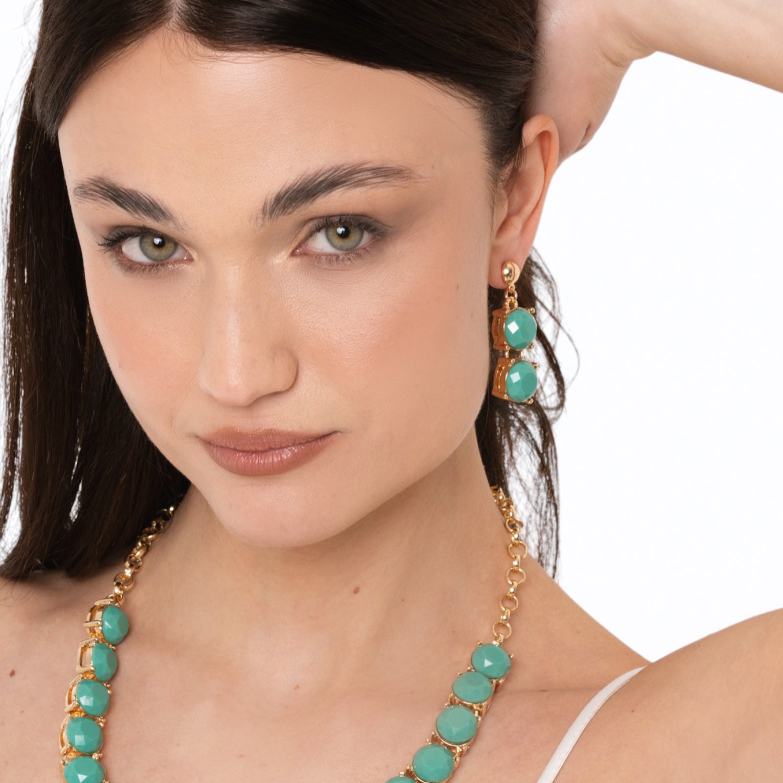 Orecchini pendenti con pietre in resina verde acqua - Mya Accessories