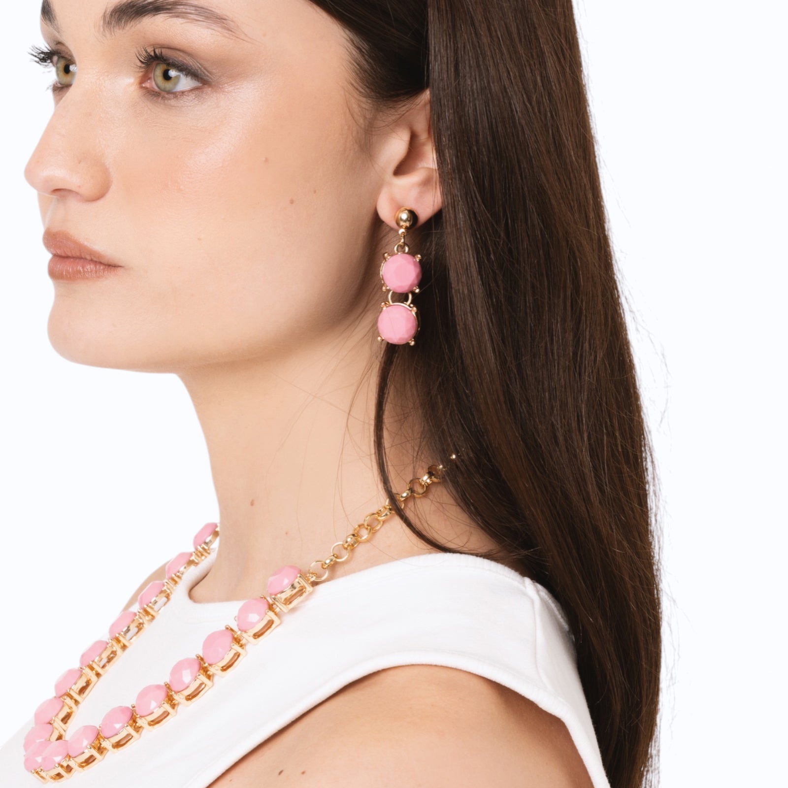 Orecchini pendenti con pietre in resina rosa - Mya Accessories