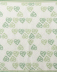 Foulard in seta con stampa a cuori tono verde - Mya Accessories