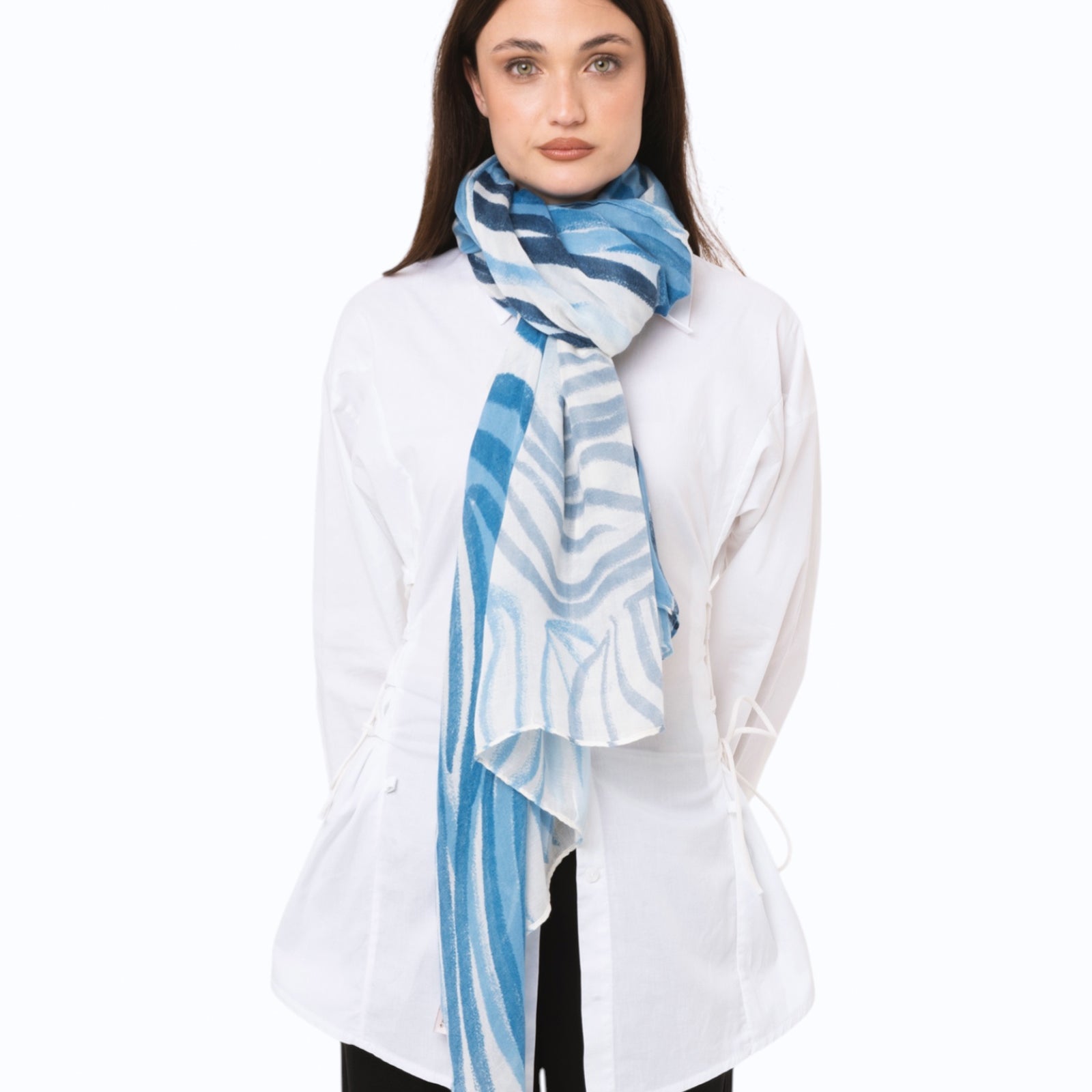 Sciarpa in cotone bianca con stampa tono blu - Mya Accessories