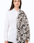 Sciarpa in cotone beige con stampa a foglie nera - Mya Accessories