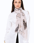 Sciarpa in seta beige con stampa a cuori animalier - Mya Accessories