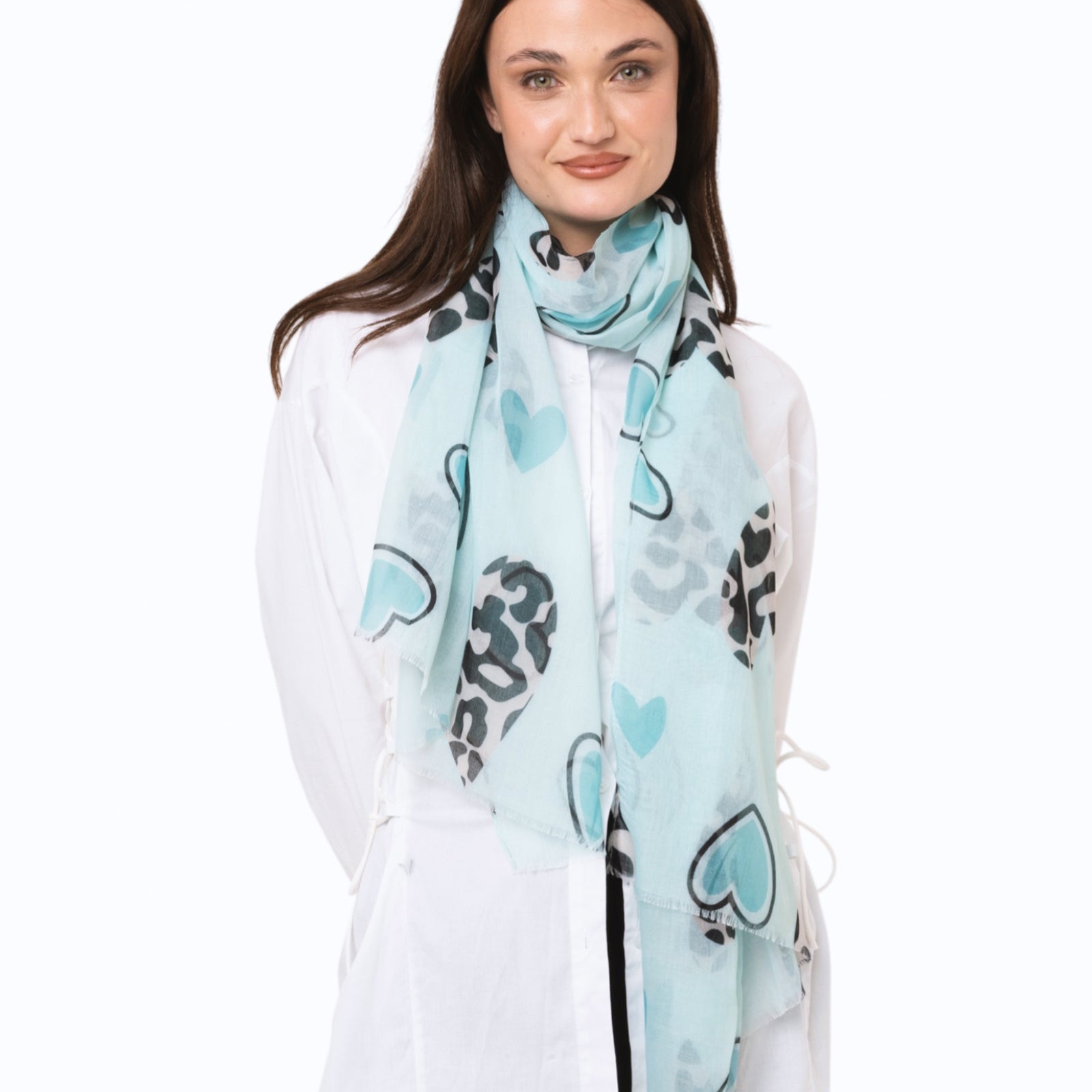 Sciarpa in seta verde acqua con stampa a cuori animalier - Mya Accessories