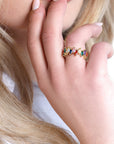 Anello in ottone regolabile con zirconi irregolari multicolore - Mya Accessories