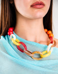 Collana girocollo con sfere e catene in acrilico multicolore - Mya Accessories